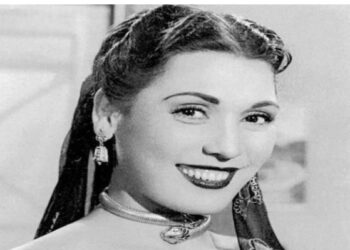 الفنانة التي رفضت الرقص أمام الزعيم التركي