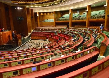 المعارضة تنسحب والأغلبية تمرر قانون المجلس الوطني للصحافة بالاجماع