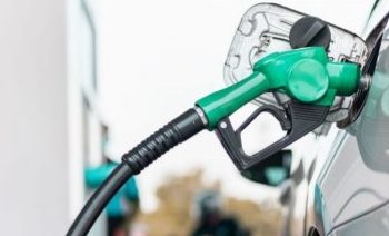 المحروقات تلهب جيوب المغاربة من جديد بعد زيادة درهمين في الوقود