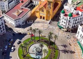 بين اسحاق شارية ومنصف الطوب… من يربح السجال ومن يخسر المدينة؟